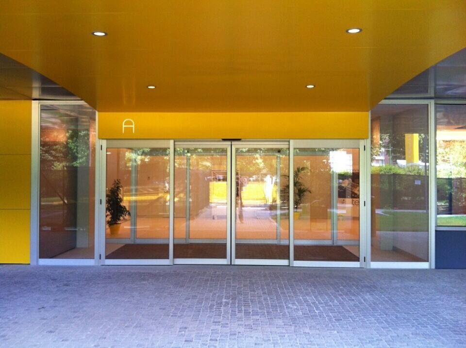 Porte automatiche scorrevoli a Macerata e Civitanova Marche – foto 2