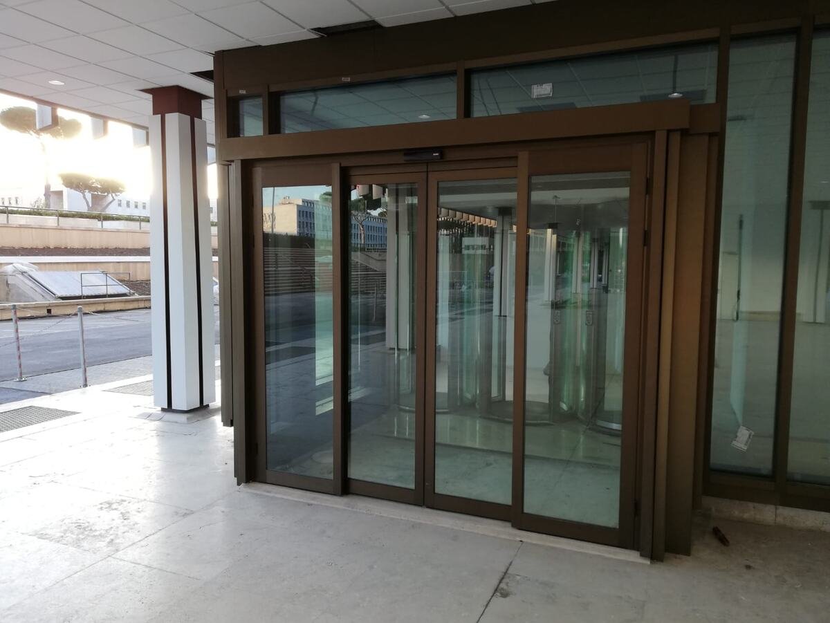 Porte automatiche scorrevoli a Macerata e Civitanova Marche – foto 5