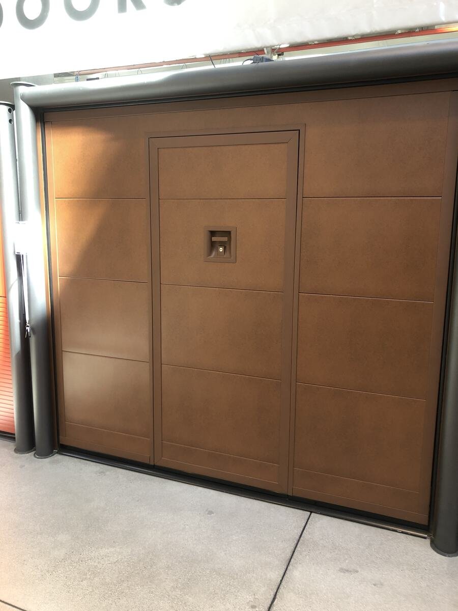 Porte basculanti a Appignano